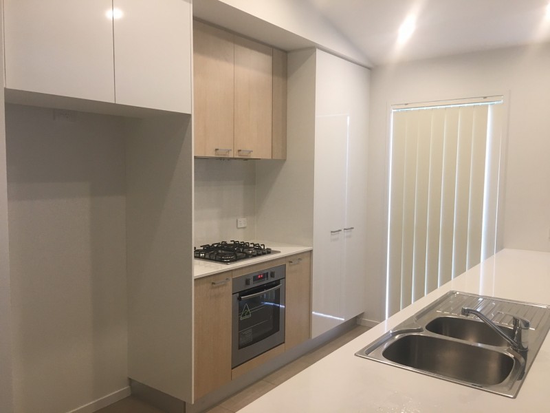 3 Hoop Pine Circuit, Coomera QLD 4209