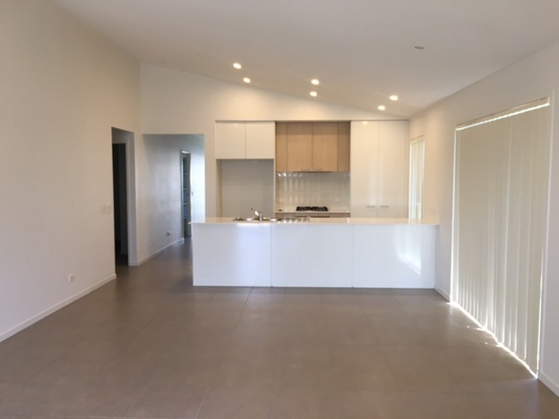 3 Hoop Pine Circuit, Coomera QLD 4209