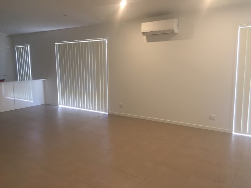 3 Hoop Pine Circuit, Coomera QLD 4209