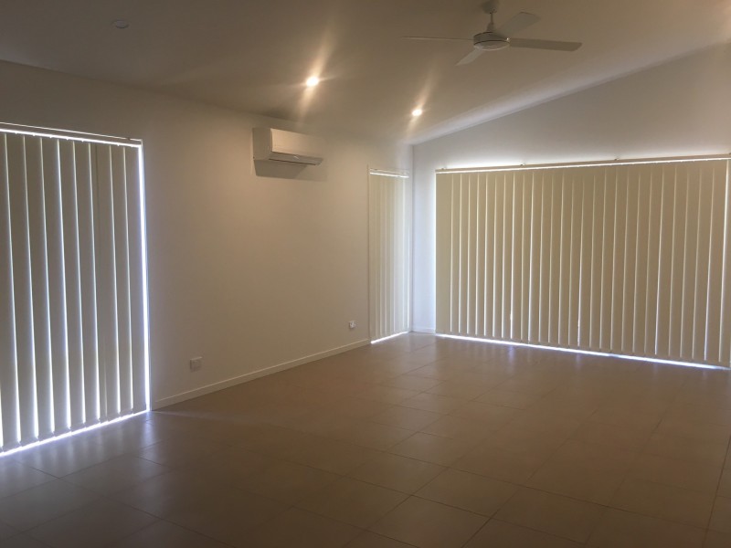 3 Hoop Pine Circuit, Coomera QLD 4209