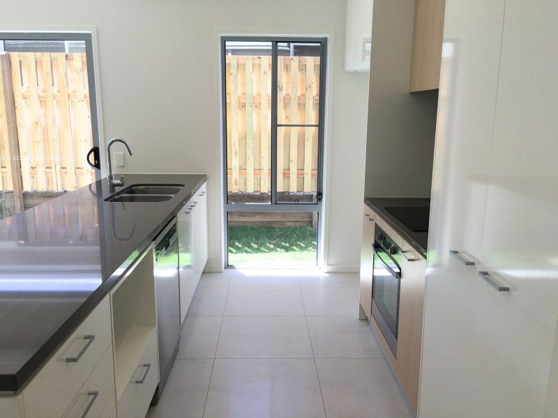 55 Ravenbourne Circuit, Capalaba QLD 4157