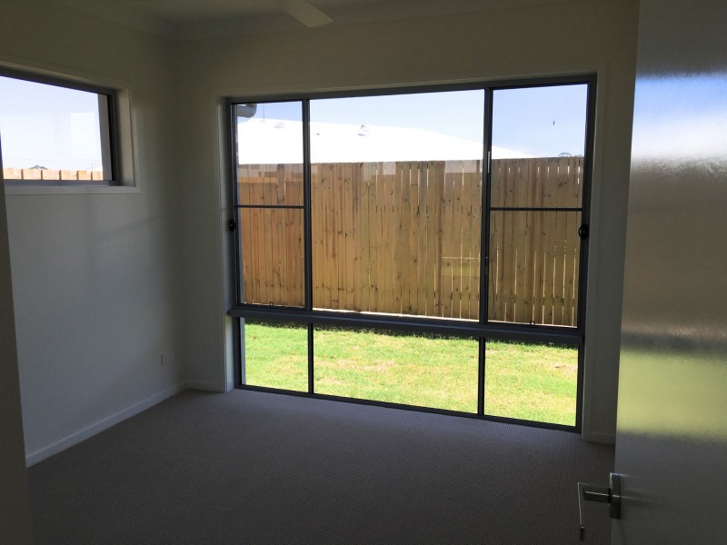 55 Ravenbourne Circuit, Capalaba QLD 4157