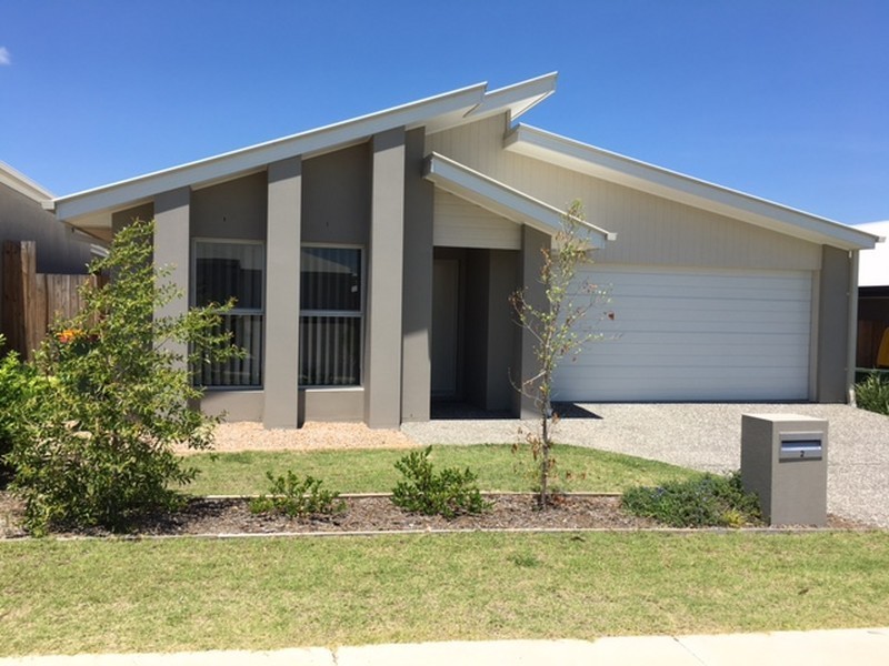 52 Stirling Circuit, Redbank Plains QLD 4301