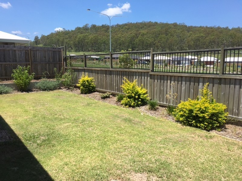 52 Stirling Circuit, Redbank Plains QLD 4301