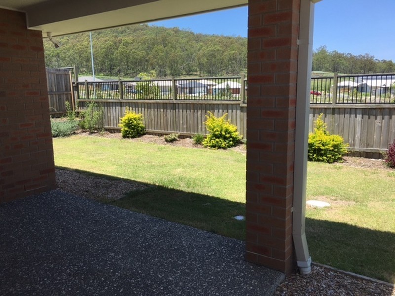 52 Stirling Circuit, Redbank Plains QLD 4301