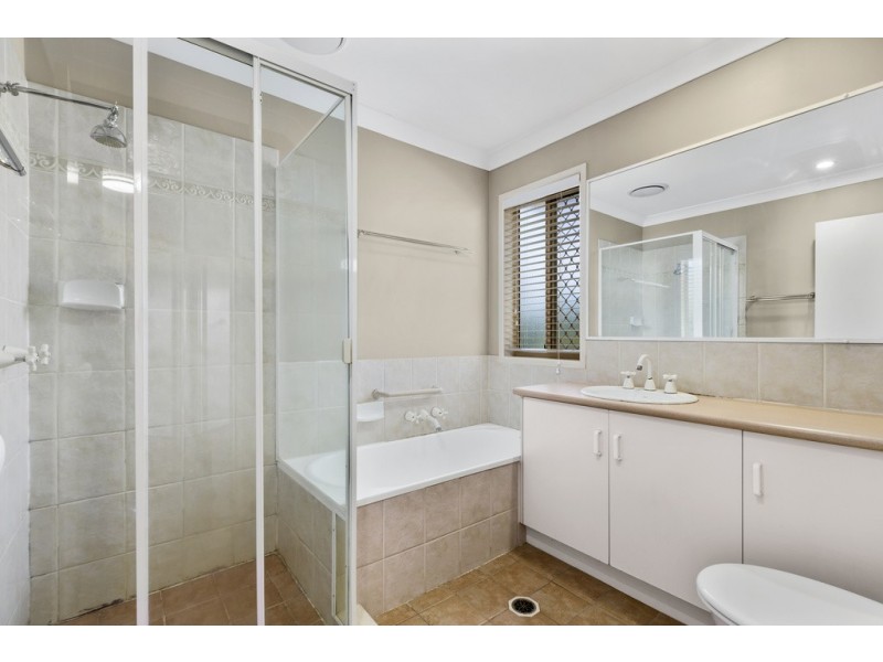 4/3 Kendall Street, Oxley QLD 4075