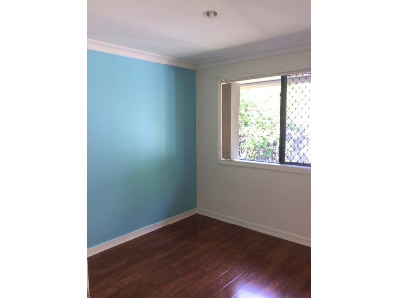 92 Oakmont Ave, Oxley QLD 4075