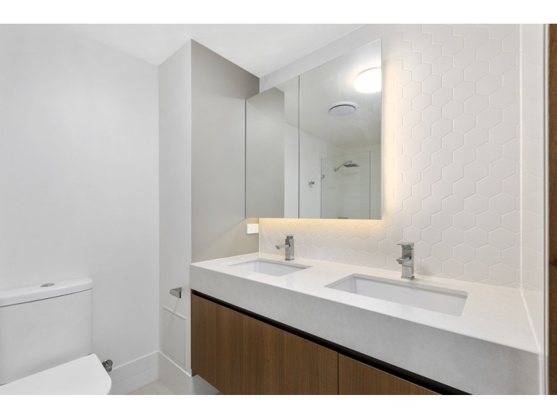82/390 Simpsons Road, Bardon QLD 4065