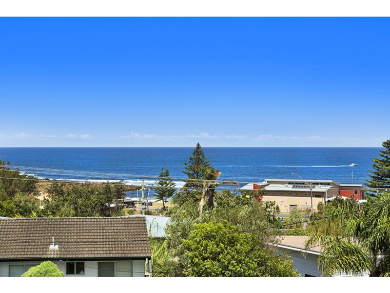 10 The Glade, Copacabana NSW 2251