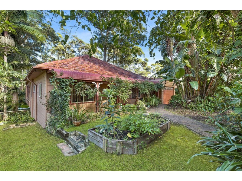 63 Ridgway Road, Avoca Beach NSW 2251