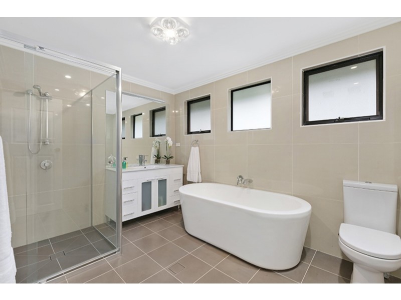 17 Vista Avenue, Copacabana NSW 2251