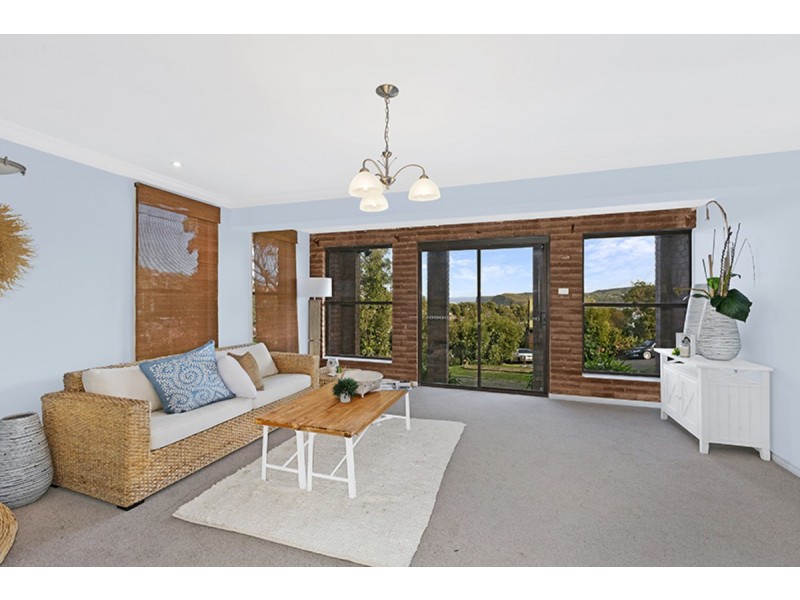 17 Vista Avenue, Copacabana NSW 2251