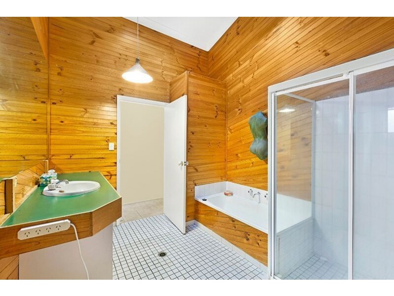 17C Peel Street, Avoca Beach NSW 2251