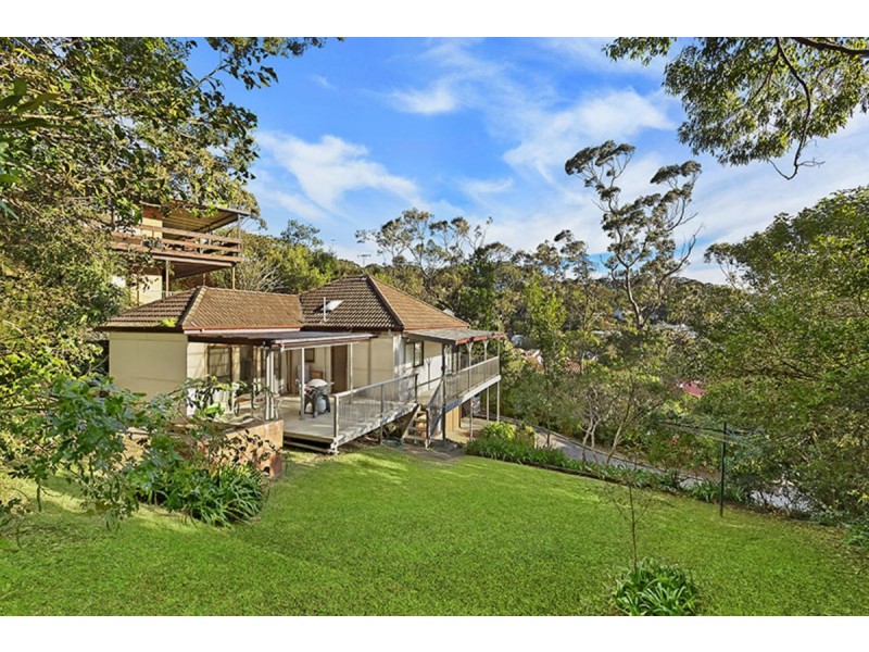30 Avoca Drive, Avoca Beach NSW 2251