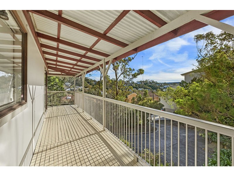 30 Avoca Drive, Avoca Beach NSW 2251