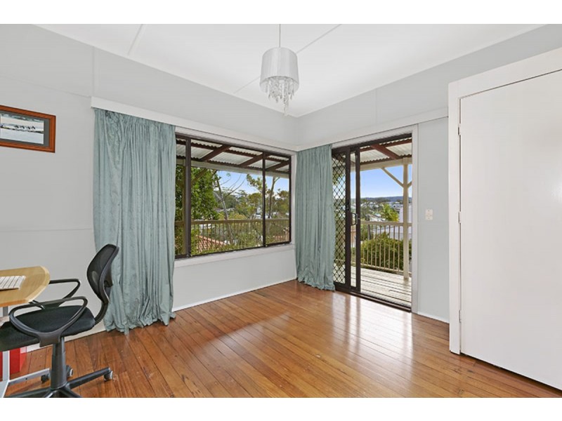 30 Avoca Drive, Avoca Beach NSW 2251