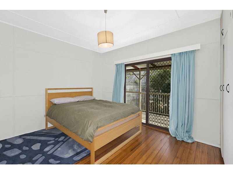 30 Avoca Drive, Avoca Beach NSW 2251