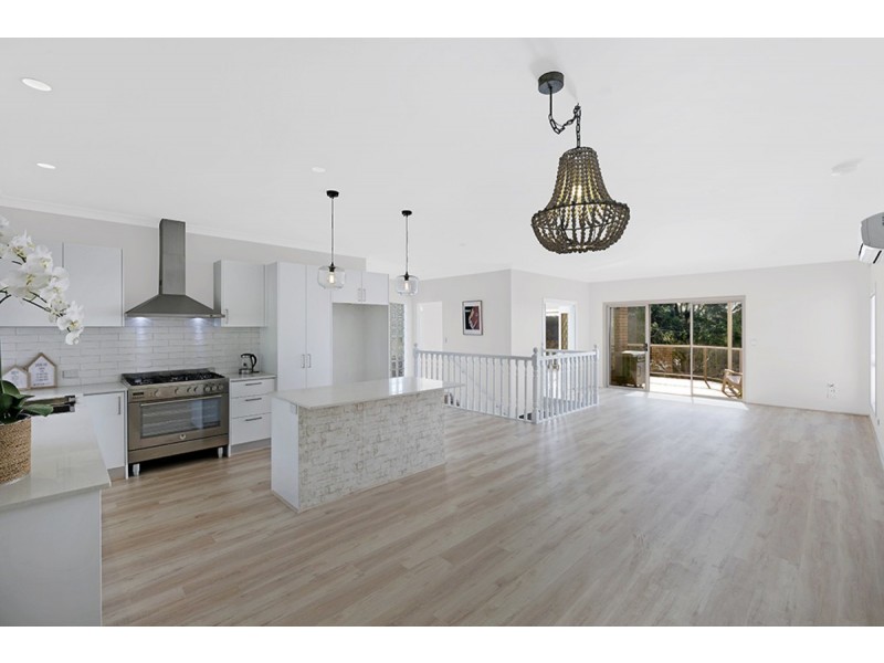 110 Hillside Road, Avoca Beach NSW 2251