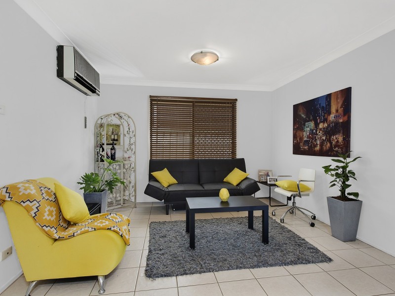 8 Arakoon Road, Kincumber NSW 2251