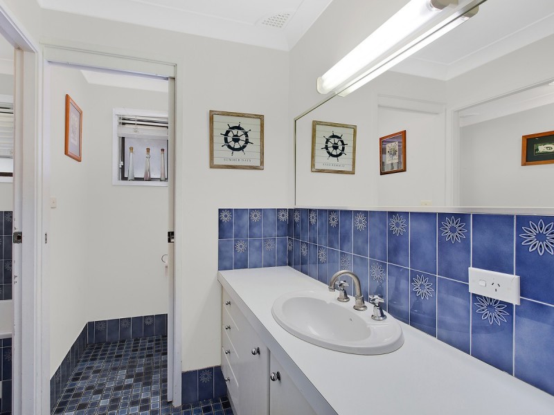 8 Arakoon Road, Kincumber NSW 2251