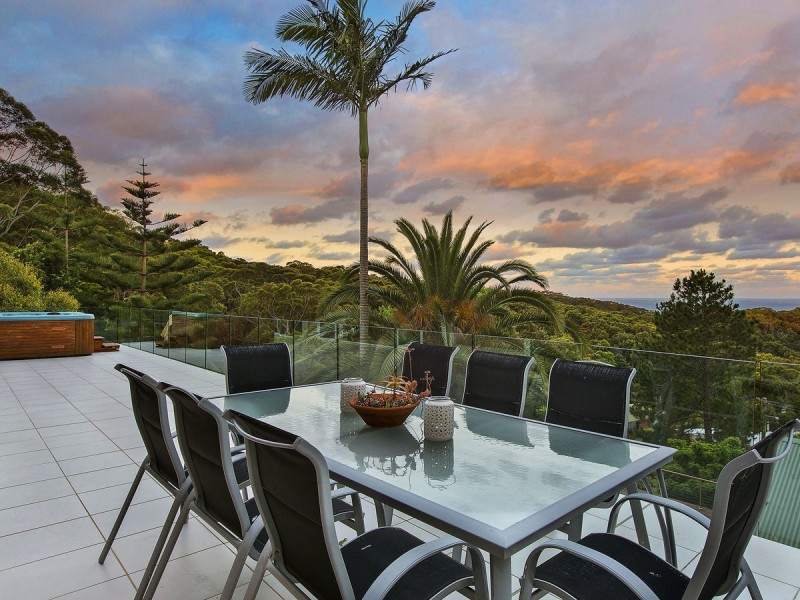 14 Copacabana Drive, Copacabana NSW 2251