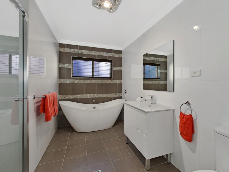189 Copacabana Drive, Copacabana NSW 2251