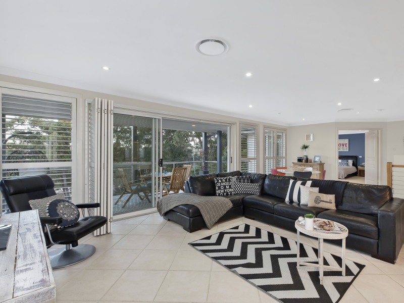 132 Hillside Road, Avoca Beach NSW 2251