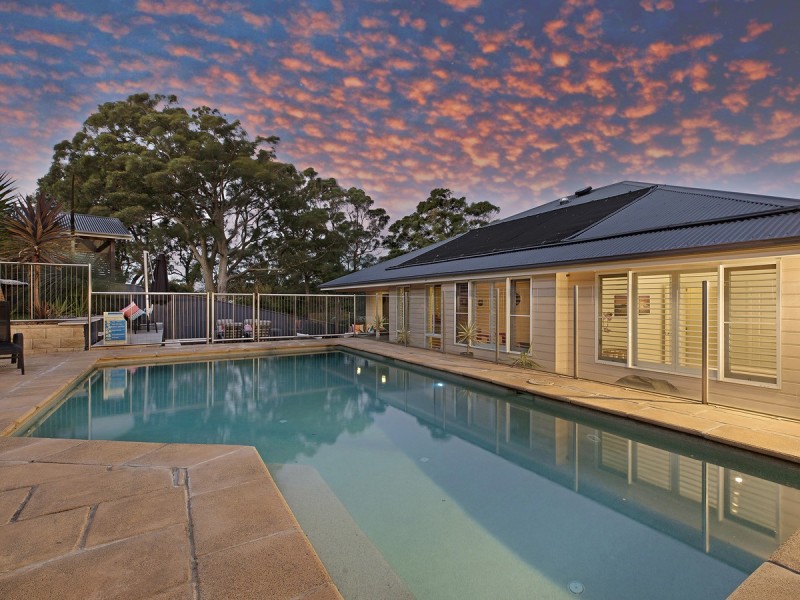 132 Hillside Road, Avoca Beach NSW 2251