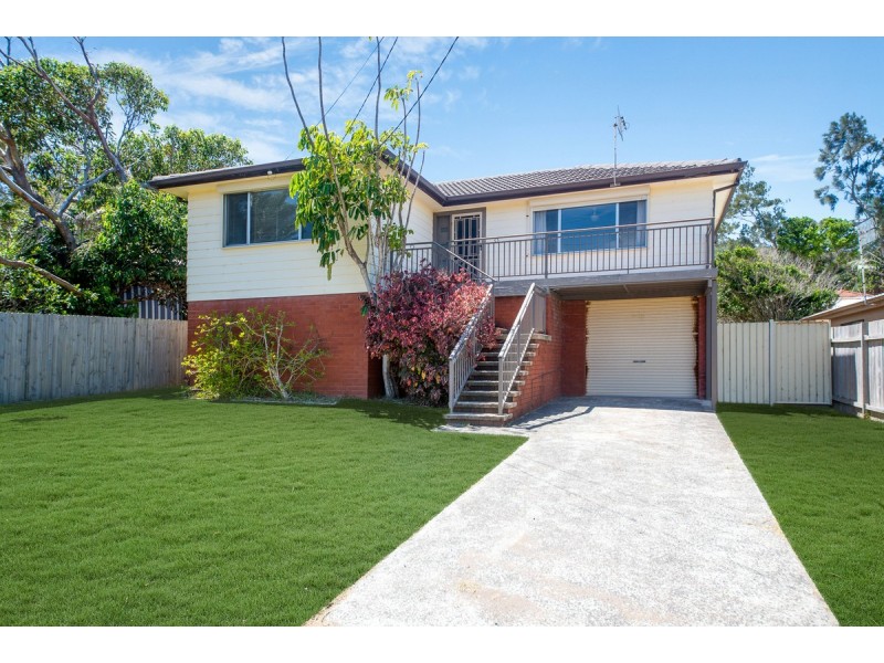 19 Del Rio Drive, Copacabana NSW 2251