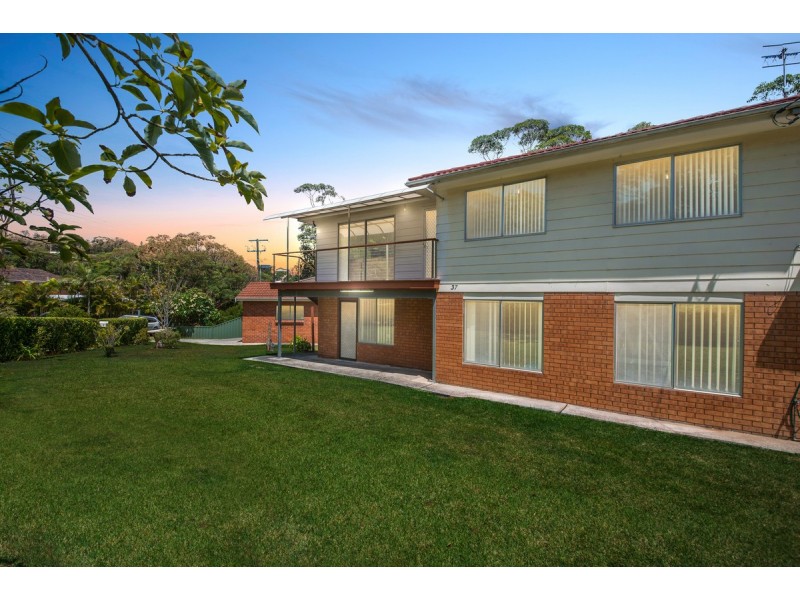 37 Segura Street, Copacabana NSW 2251