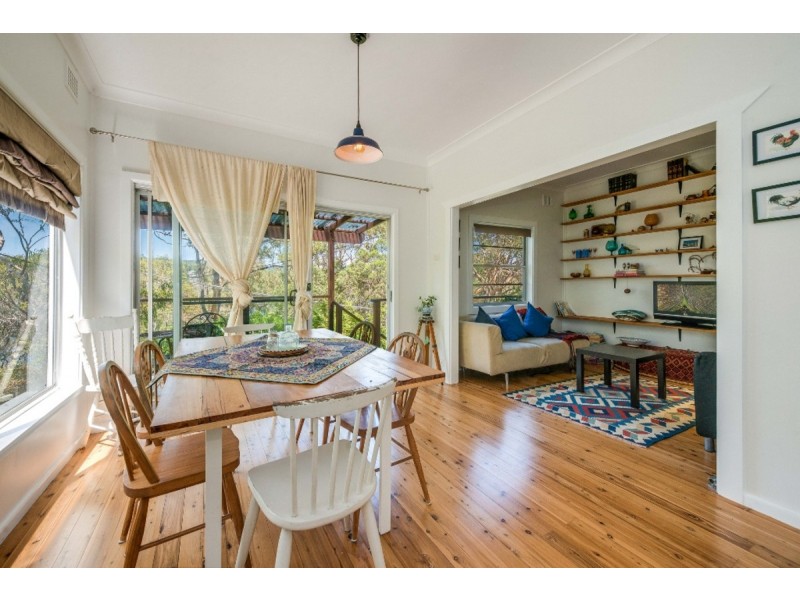 300 Del Monte Place, Copacabana NSW 2251