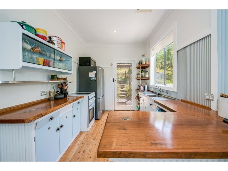 300 Del Monte Place, Copacabana NSW 2251