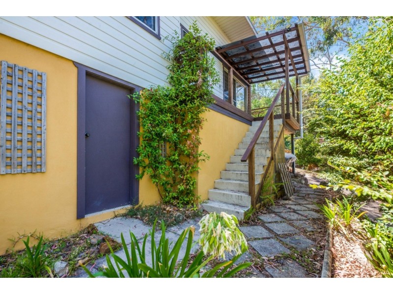 300 Del Monte Place, Copacabana NSW 2251