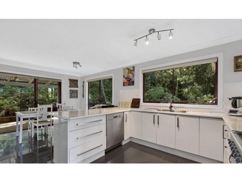 21 Palmgrove Place, North Avoca NSW 2260