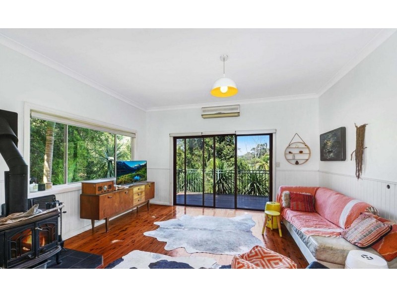 21 Palmgrove Place, North Avoca NSW 2260