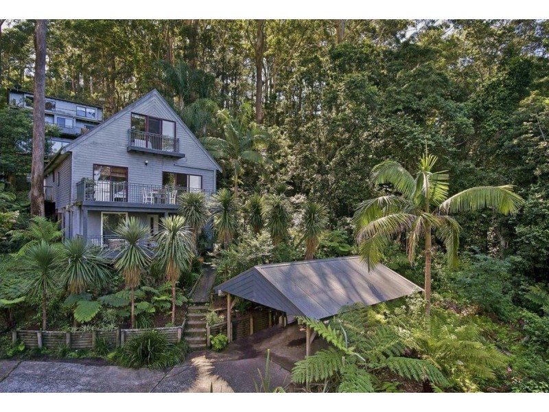 21 Palmgrove Place, North Avoca NSW 2260