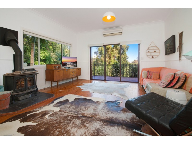 21 Palmgrove Place, North Avoca NSW 2260