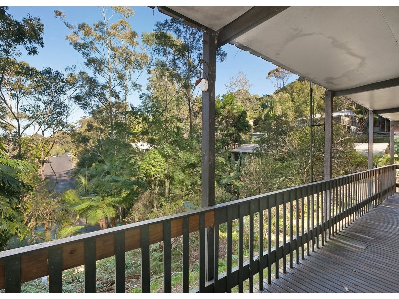 18 Palmgrove Place, North Avoca NSW 2260