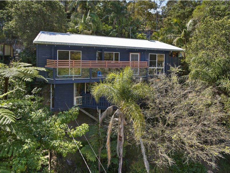 8 Rengbari Place, Avoca Beach NSW 2251