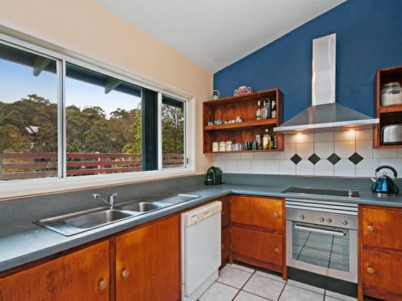 8 Rengbari Place, Avoca Beach NSW 2251