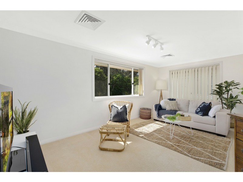 11 Ensenada Road, Copacabana NSW 2251