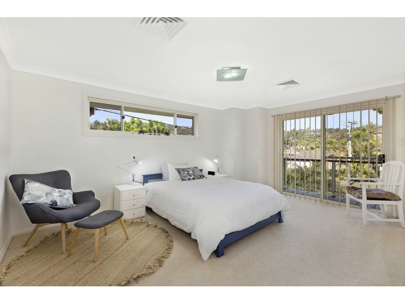 11 Ensenada Road, Copacabana NSW 2251