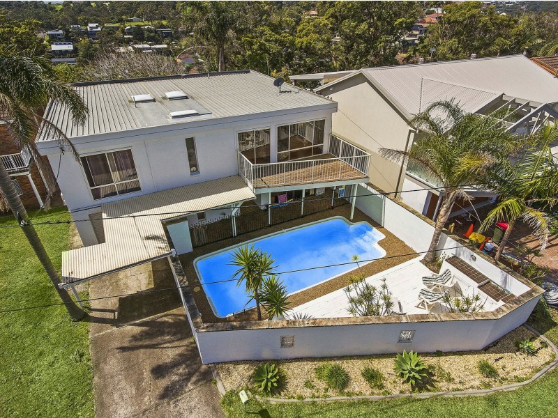 39 Circulo Drive, Copacabana NSW 2251