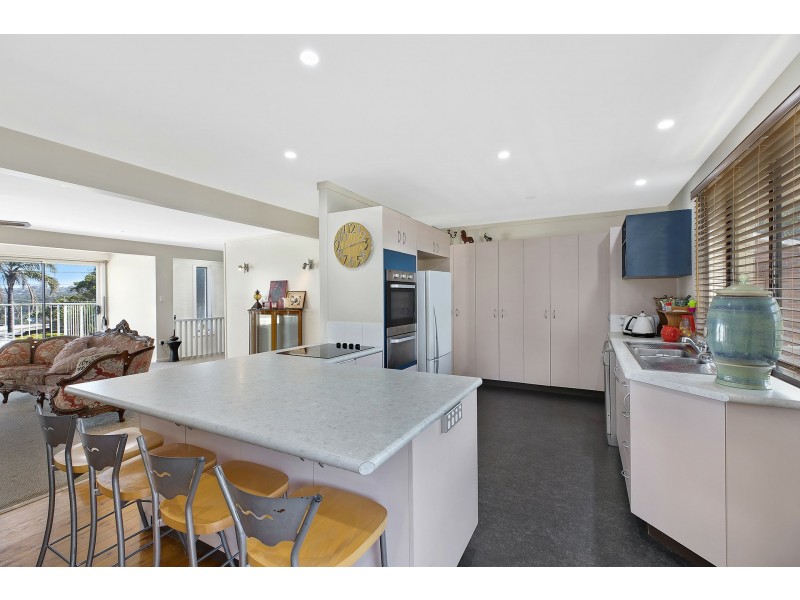 39 Circulo Drive, Copacabana NSW 2251