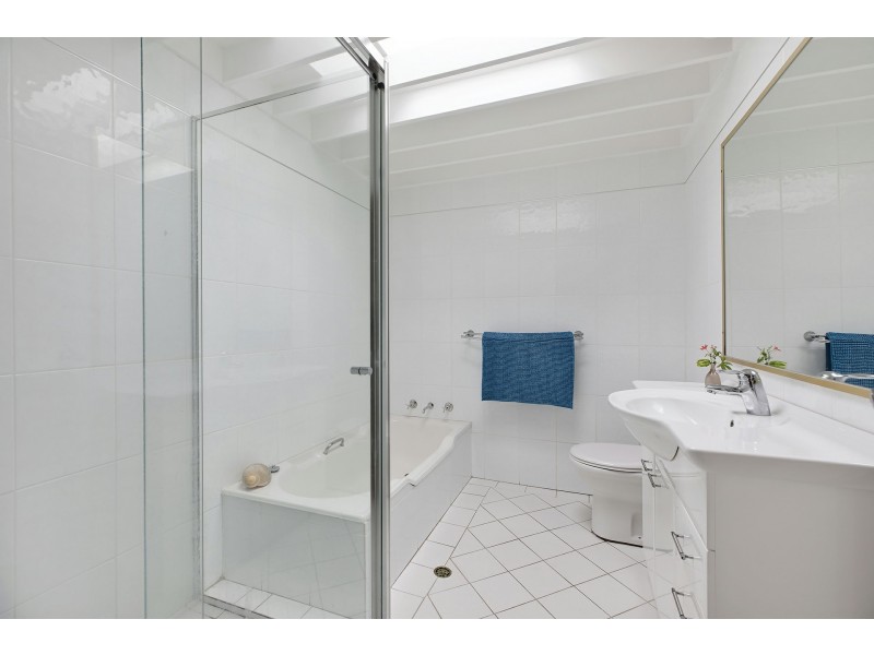 39 Circulo Drive, Copacabana NSW 2251