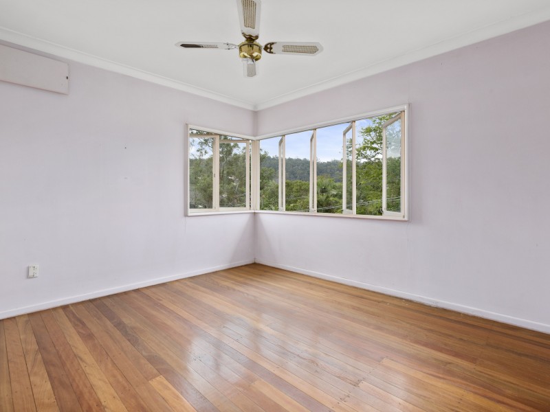 18 Kullaroo Street, The Gap QLD 4061