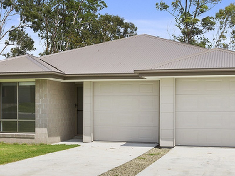 1/12 Folkes Close, Bellbird Park QLD 4300