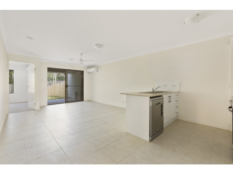 1/12 Folkes Close, Bellbird Park QLD 4300