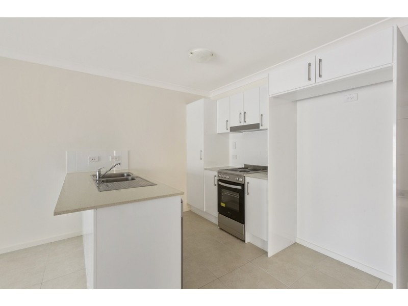 1/12 Folkes Close, Bellbird Park QLD 4300
