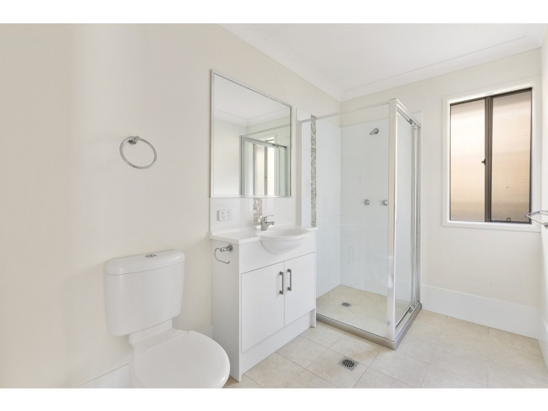 1/12 Folkes Close, Bellbird Park QLD 4300